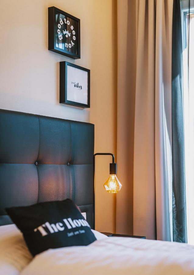 The House 젤암제 외부 사진